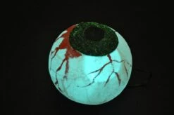 Oog Voor Op Te Hangen Met LED Incl. Batterijen -KARNEVALSWIERTS Winkel ka04029 1